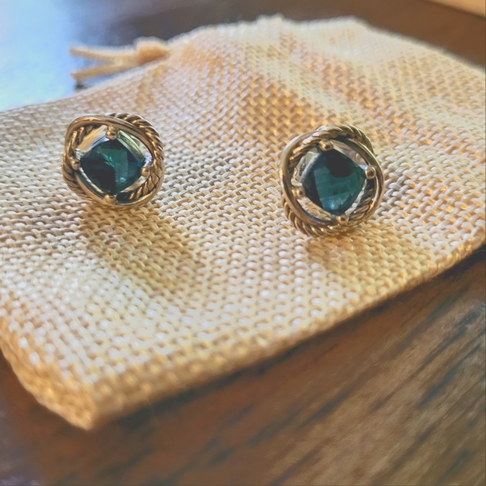 David Yurman Silver Infinity Stud Earrings with Blue Topaz 8mm - FCM144